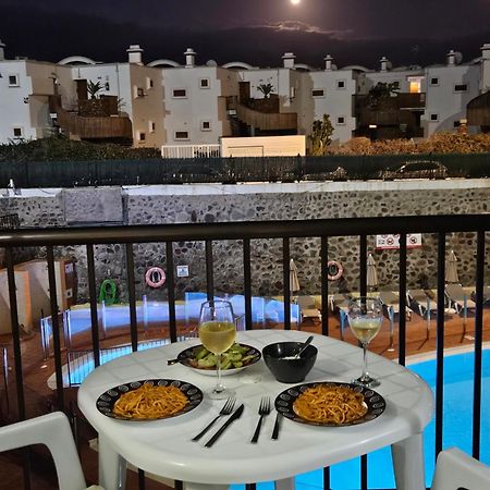 Ocean Front Cozy 2 Bedroom, 3 Beds Spacious- Netflix, Pool, Beach Lift & Fast Wifi Playa del Inglés Exterior foto