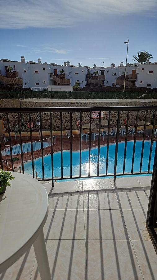 Ocean Front Cozy 2 Bedroom, 3 Beds Spacious- Netflix, Pool, Beach Lift & Fast Wifi Playa del Inglés Exterior foto